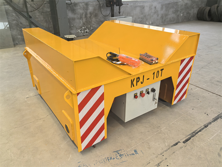 电缆卷筒供电地轨车承载10吨